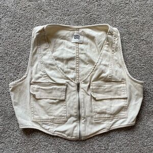Women’s Madden NYC Cropped Vest- Size Medium